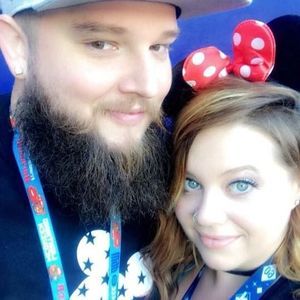 Meet your Posher, Nicholas